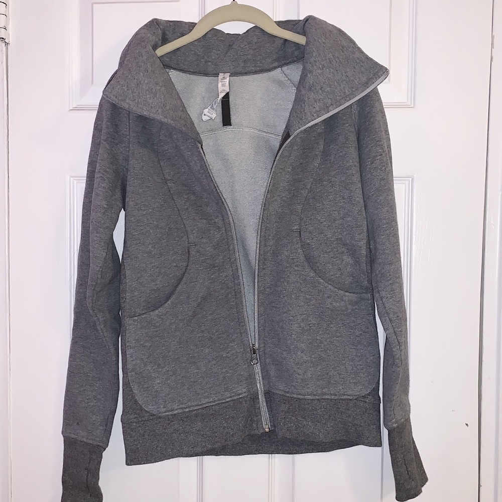 🥳🥳SOLD🥳🥳 Asymmetrical Lululemon Sweatshirt